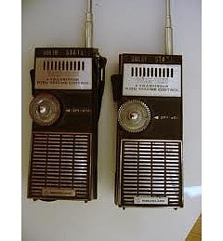 Walkies talkies