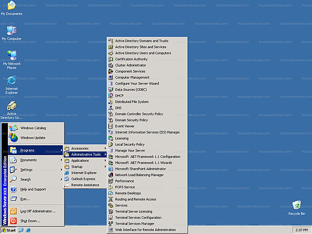 Microsoft lanza Windows Server 2003.