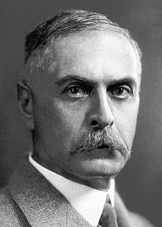 Karl Lansteiner discovered the Rh protein