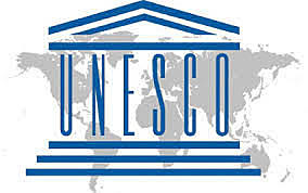 1945 - Carta Fundacional de la ONU. Se crea la UNESCO.