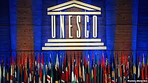 Se crea la UNESCO (Organización de las Naciones Unidas para la Educación, la Ciencia y la Cultura). 37 países suscribieron la Carta Fundacional de la ONU.