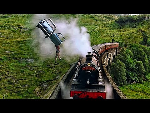 Harry and Ron miss train so they use flying car.