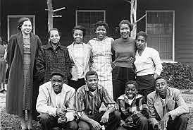 African American Students Integrate into Clinton High School