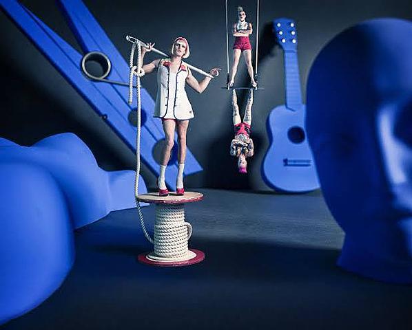 Circus oz, Australia