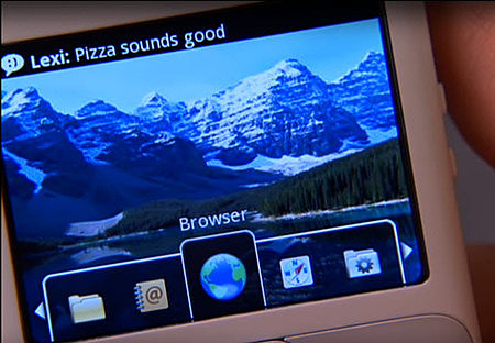 Se lanza la primera versión beta pública de Android.