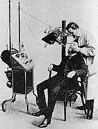 La radiografía: el trabajo de wilhelm conrad röentgen y C. Edmund kells