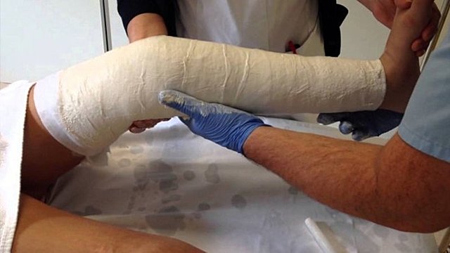 Talk about an important memory you have. When was it? What happened? How did you feel?...