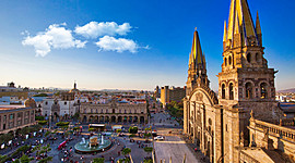 Timeline: Camino a Guadalajara: La Conquista de Hernán Cortés y Nuño Beltrán