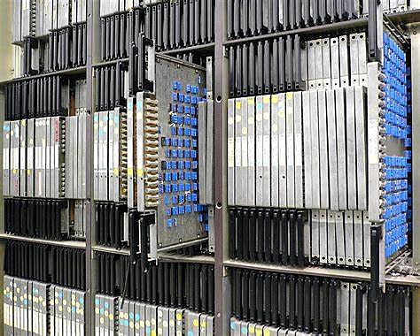 Supercomputador ILLIAC IV (1971)