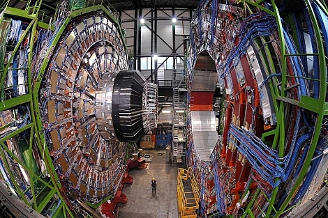 Formació del CERN
