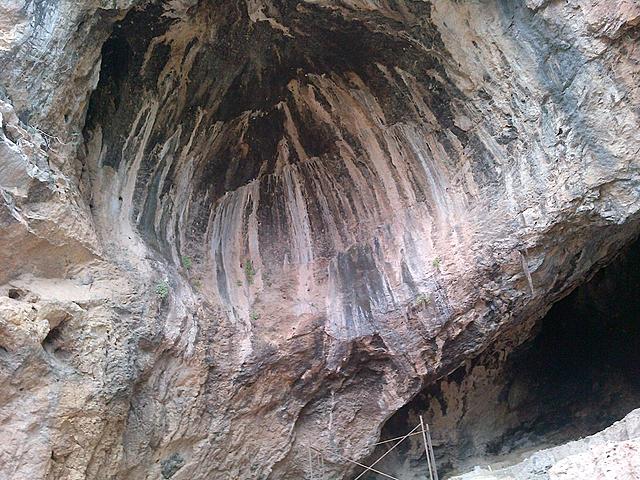 Cova Negra, Banyoles, El Sidrón, Sima de las Palomas