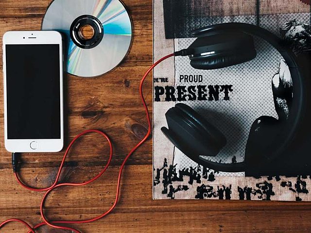 Primeras disqueras de música rock-pop cristiana