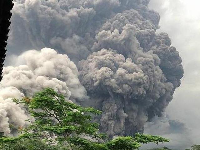 La erupción del Volcán de Fuego