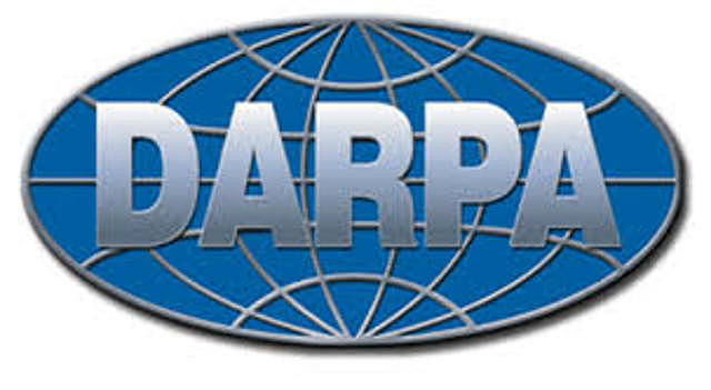 ARPANET se cambia por DARPA