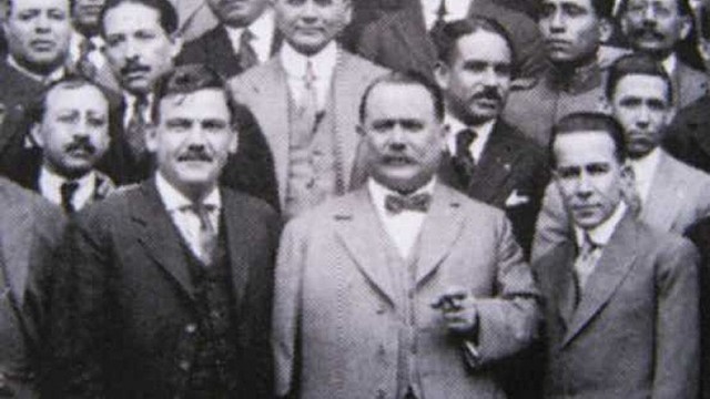 Institucionalización del gobierno