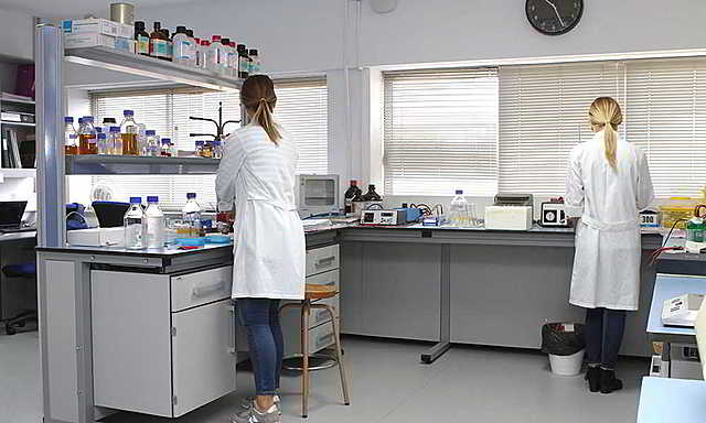 Se instalaron departamentos de farmacología clínica en muchas universidades