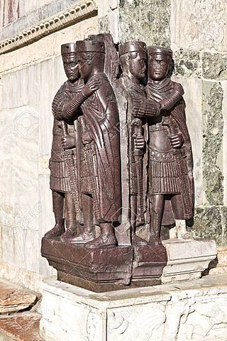 Termina el gobierno de Diocleciano