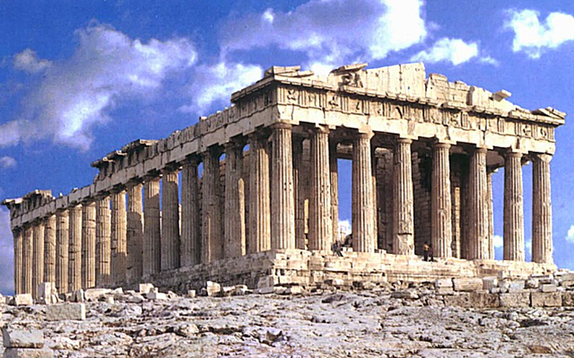 Los amantes del arte, la arquitectura y la historia se reunieron en Atenas