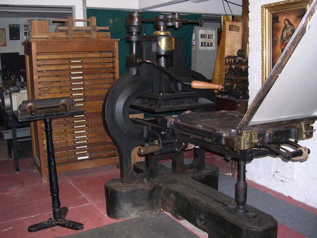 Cast Iron Printing Press