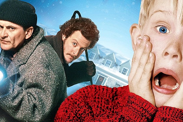 Kevin sees the robbers