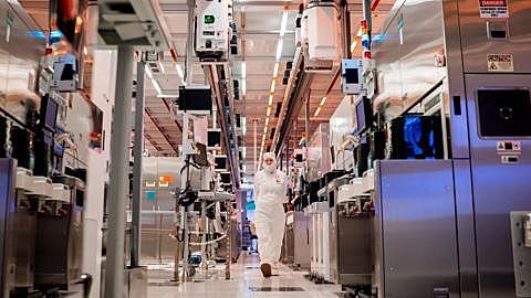 Intel Opens 1st Campus in Chandler