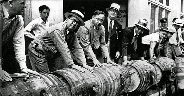 Primer grupo organizado de servicios turísticos