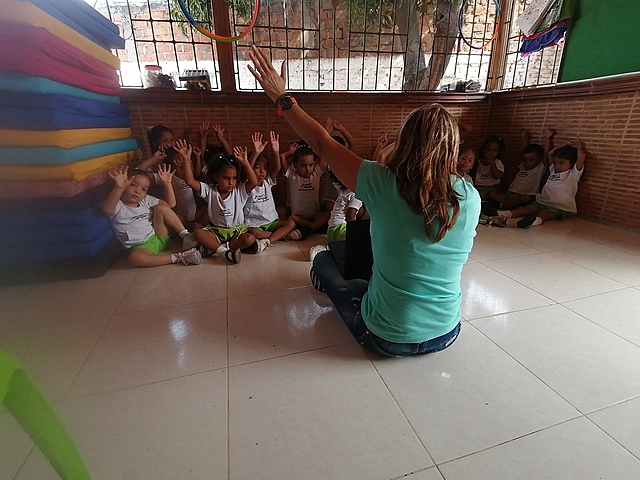 MOMENTO 2: ¿Qué objetivos se plantearon y qué acciones se tomaron para resolver esos problemas?