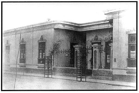 Incendio de su casa por tropas chilenas