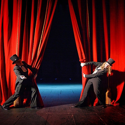 Timeline: Eje de Teatro