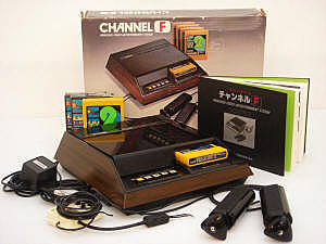 "CHANNEL F" por Fairchild. Aqui empezó la generacion de los cartuchos de videojuegos.