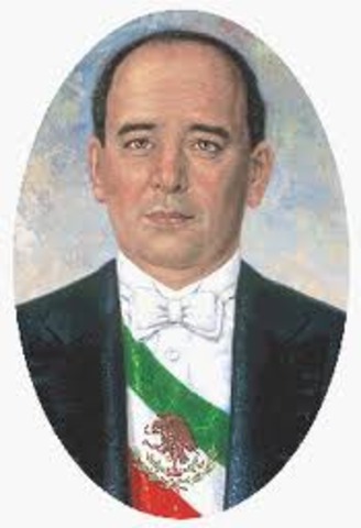 • Abelardo Luján Rodríguez •
