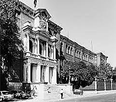 Creación de la Escuela de Ciegos