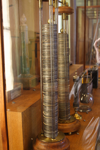 First electric battery was created by Alessandro Volta