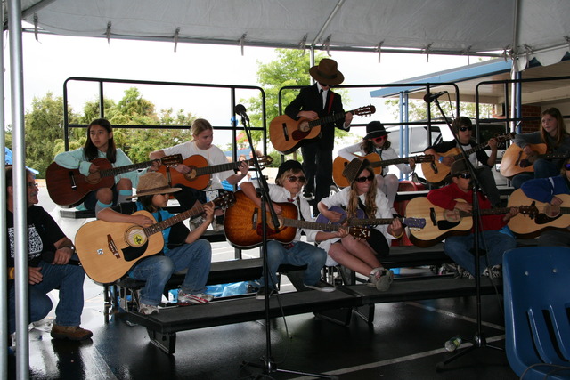 The Deterding Guitar Club
