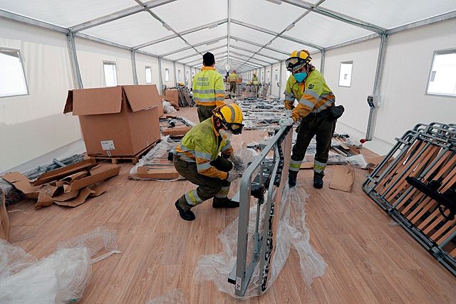 I WORK WHEN I HAVE FREE TIME