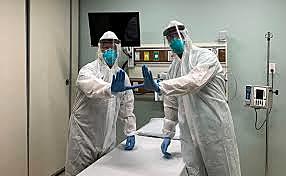 OMS llama a paises para ver si tienen el abasto suficiente en cuanto a equipo para los trabajadores y para tratar el virus