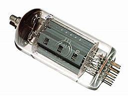 Ordenadores construidos con válvulas de vacío