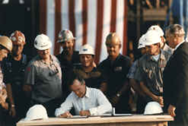 Bush sign Energy Bill