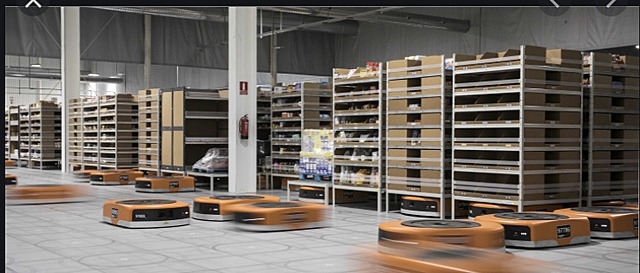 Amazon acquires robotics company Kiva Systems