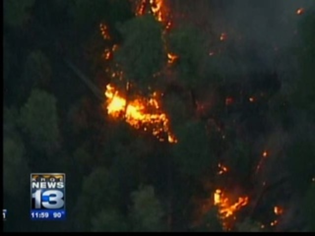 Las Conchas fire swells to 60,000 acres