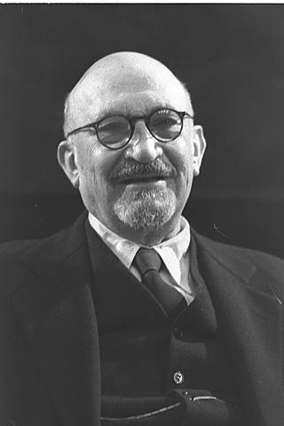 Jaim Azriel Weizmann desarrollo fermentador para acetona