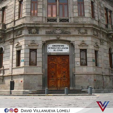 Entré al conservatorio de música y declamación