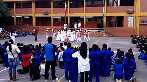 The day I arrive at the Elisa Borrero de Pastrana school