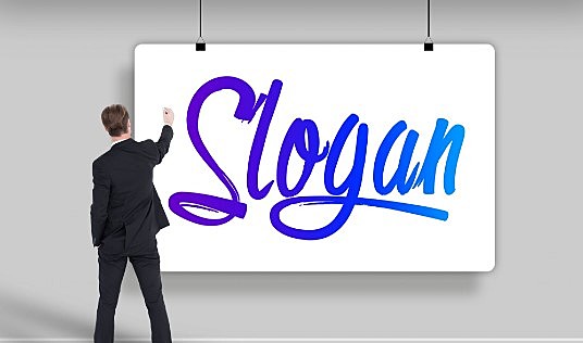 PACKARD ESCRIBE EL PRIMER ESLOGAN PUBLICITARIO.