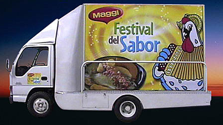 APARECE POR PRIMERA VEZ EN LOS AUTOBUSES DE NUEVA YORK LA PUBLICIDAD MÓVIL.