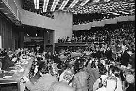 RONDA DE GINEBRA (1956)