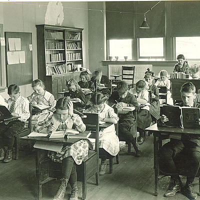 Timeline: Historical Timeline - TED200