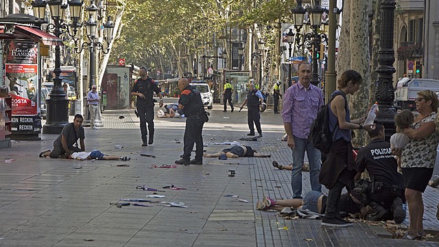 DOBLE ATENTADO YIHADISTA EN LAS RAMBLAS Y CAMBRILS (ESPAÑA)