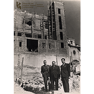 Inicia la construcción de las escalinatas del Edificio Central