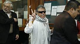 Timeline: Un país/película dirigido por ROBERT B. WEIDE